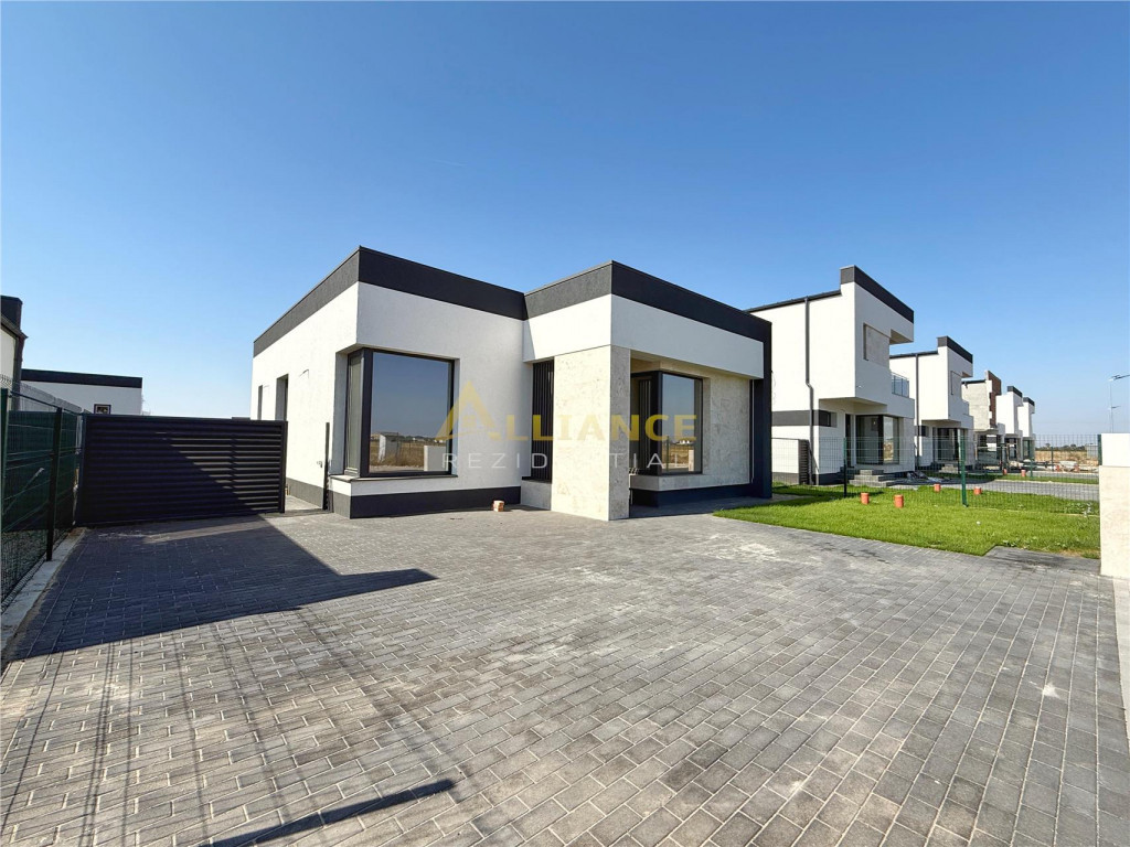 Casa individuala parter ||3 camere 2 bai dressing||teren 330