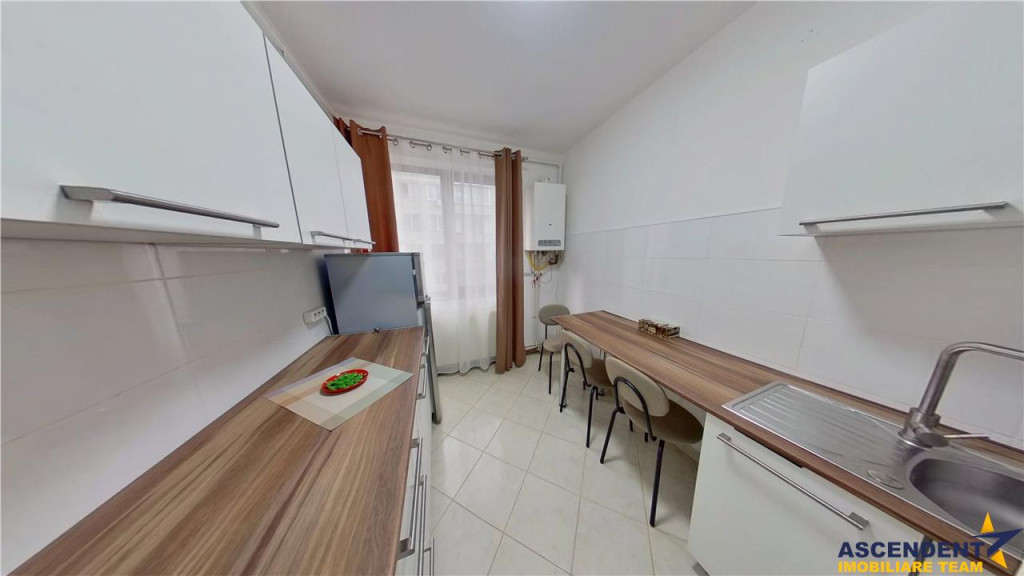 Apartament 2 camere, luminos, pe 70mp, Ultracentral, Brasov.