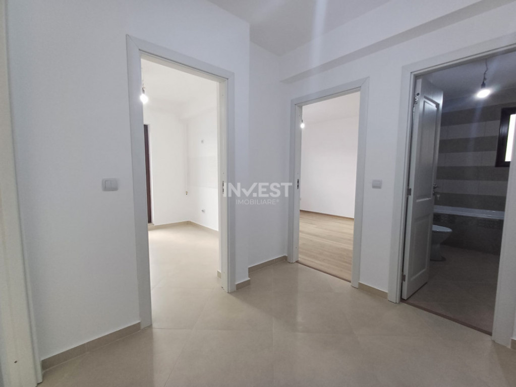 APARTAMENT CU 2 CAMERE, etaj 1 , DECOMANDAT, CAPAT CUG-LUNCA