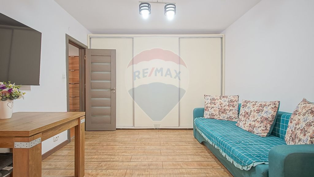 Apartament 3 camere mobilat si utilat, etaj 3/4, Racadau