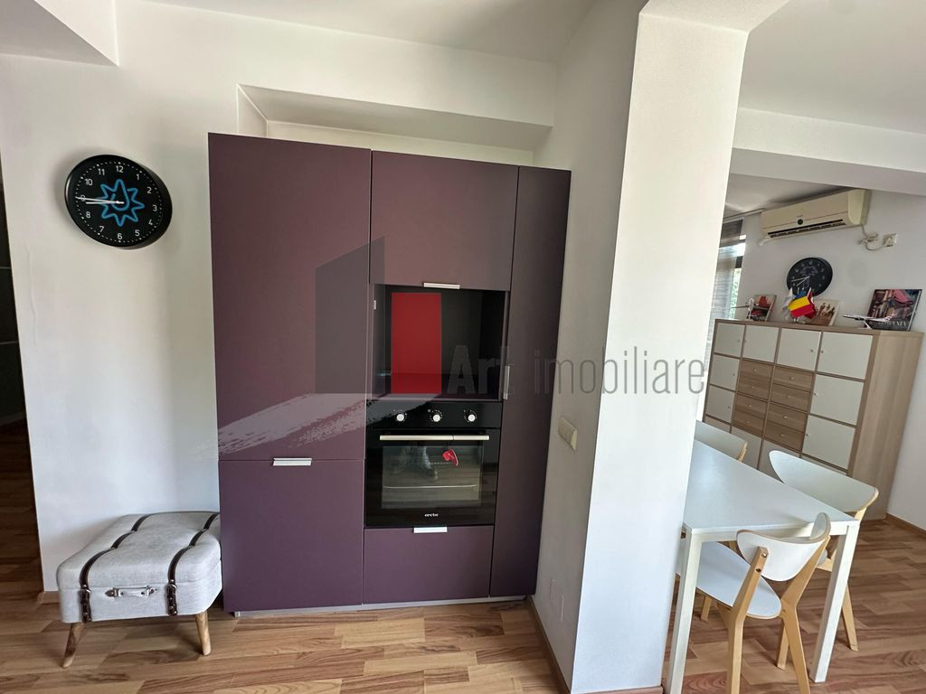 Apartament 2 camere Prelungirea Ghencea/Valea Oltului