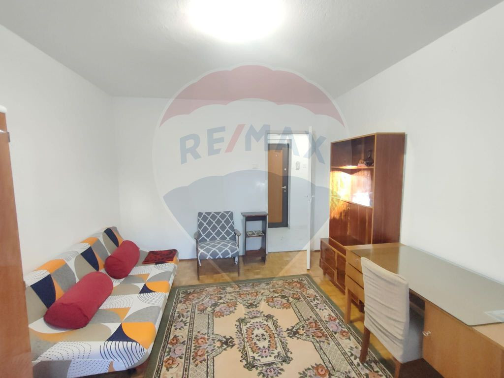 Apartament de inchiriat
