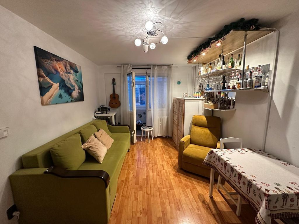 2 Camere - Sector 3 - Metrou 1 Decembrie