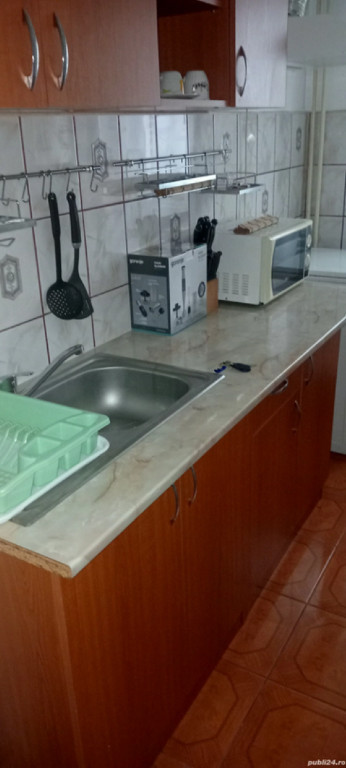 Garsoniera decomandata - zona Bartolomeu