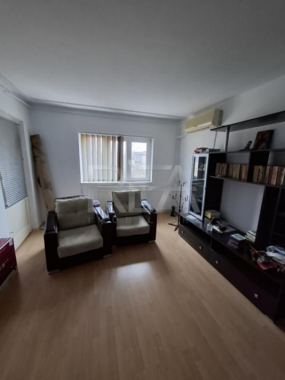 2 camere, 54 mp, 4/4, bloc 1981, -Gorjului