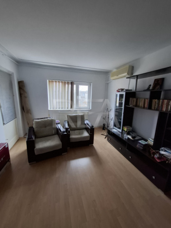 2 camere, 54 mp, 4/4, bloc 1981, -Gorjului