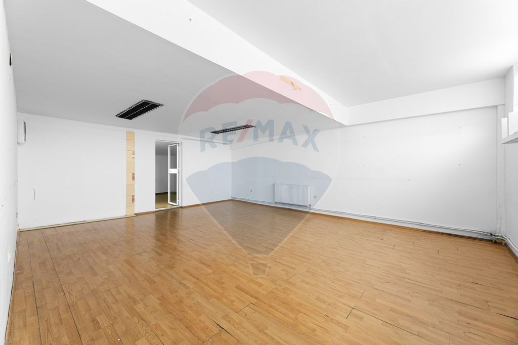 Spațiu industrial de închiriat 700 m² – zona Aradul Nou