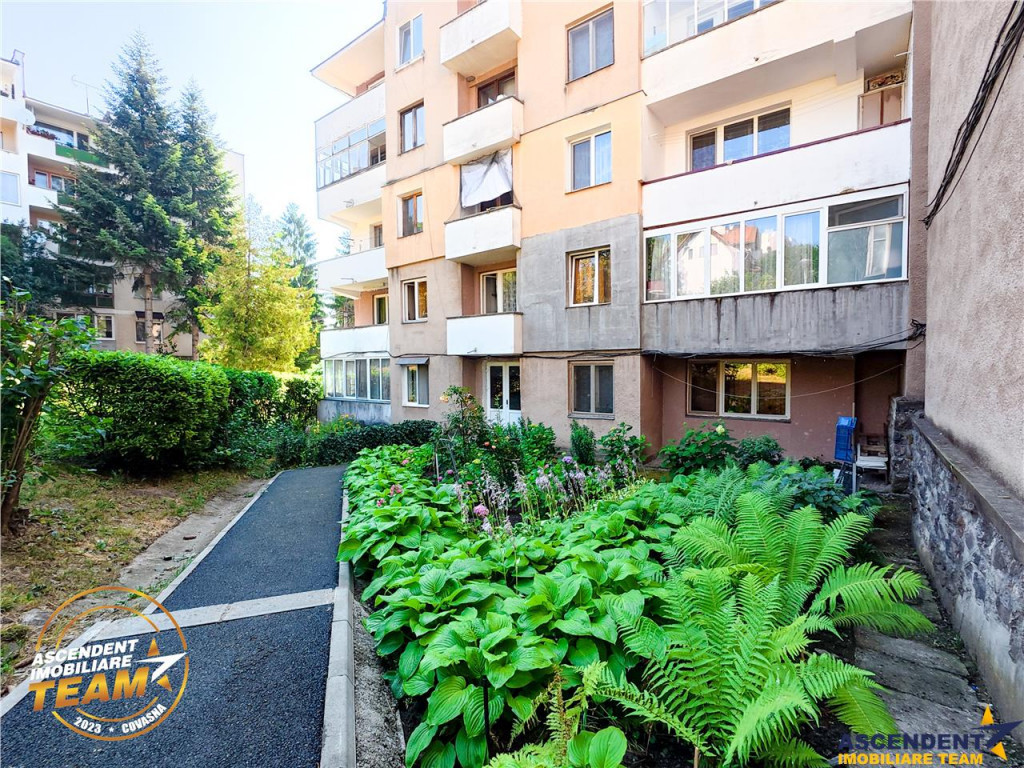 Tur Virtual! Decomandat,3 camere,locatie favorabila,Simeria,