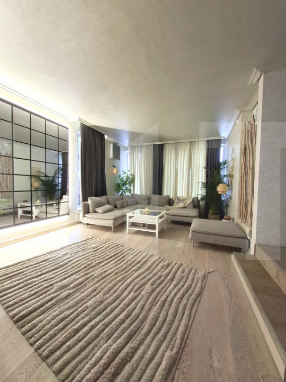 Casă modernă cu grădină superbă – Cartier Alfa Land