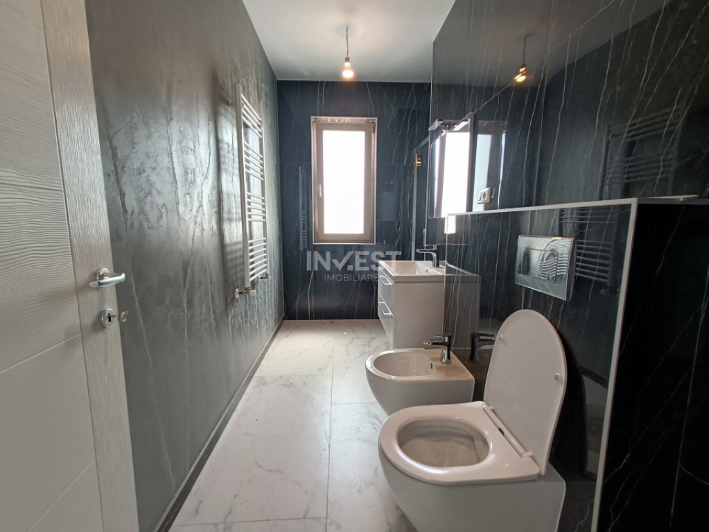 Case INDIVIDUALE Complex Rezidențial P+1E+POD 4 Camere-Plat