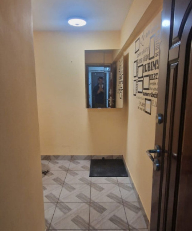 Apartament 3 camere, 54 mp, zona Aleea 1 Șimnic