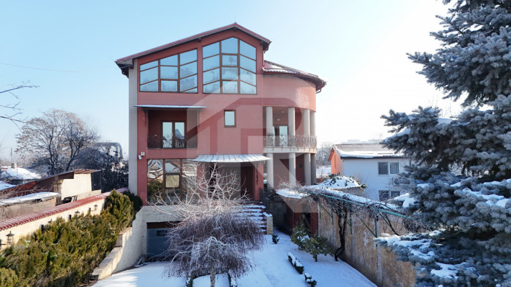 Vila premium, oportunitate rara in zona Eroii Revolutiei, Bu