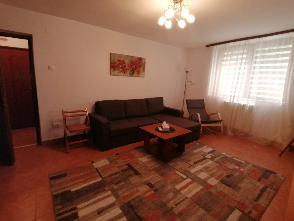 În exclusivitate! Garsoniera de vanzare, in zona Casa de Cu