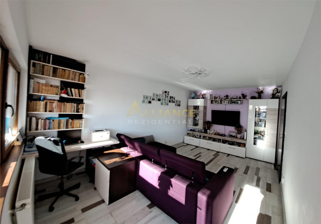 Oltenitei Ap 3 camere et 2