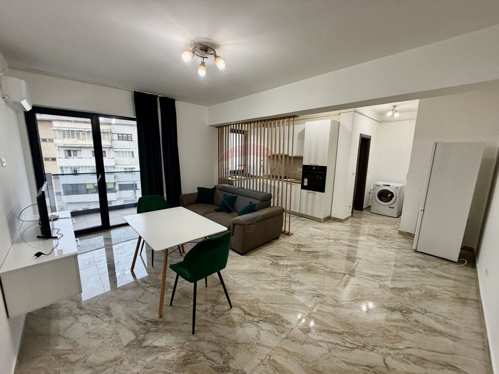 Apartament nou doua camere si parcare