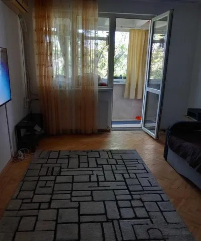 Metrou Dristor – Sos. Mihai Bravu, 2 cam, 62 mp, an 1985