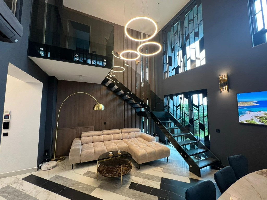 Duplex, 4 camere, Mobilat LUX, 3 locui parcare.Sos.Pipera