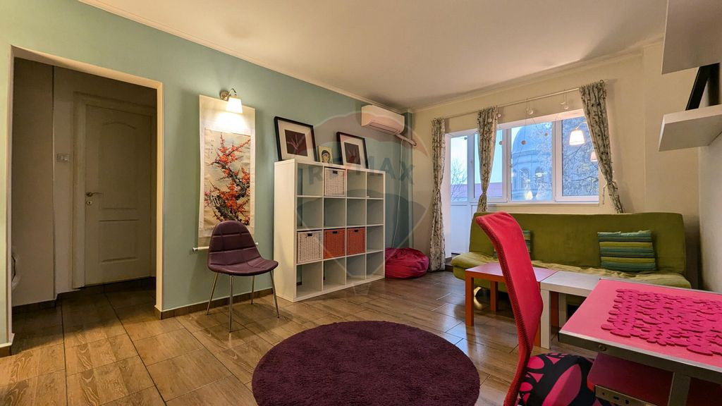 Închiriere Apartament 2 Camere Tineretului Aproape de Me...