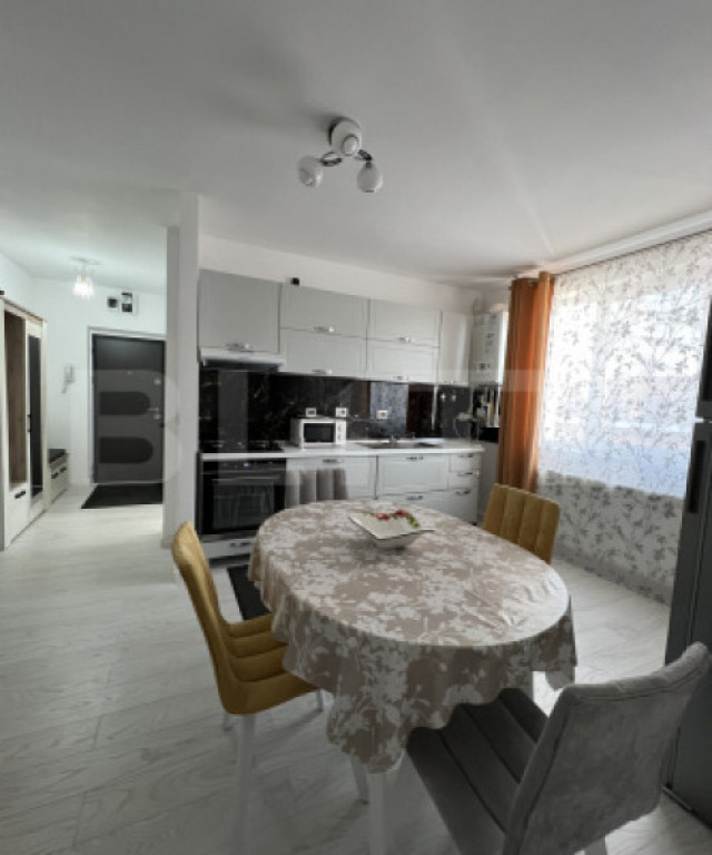 Apartament 2 camere, la cheie, în centrul orașului, Deceb