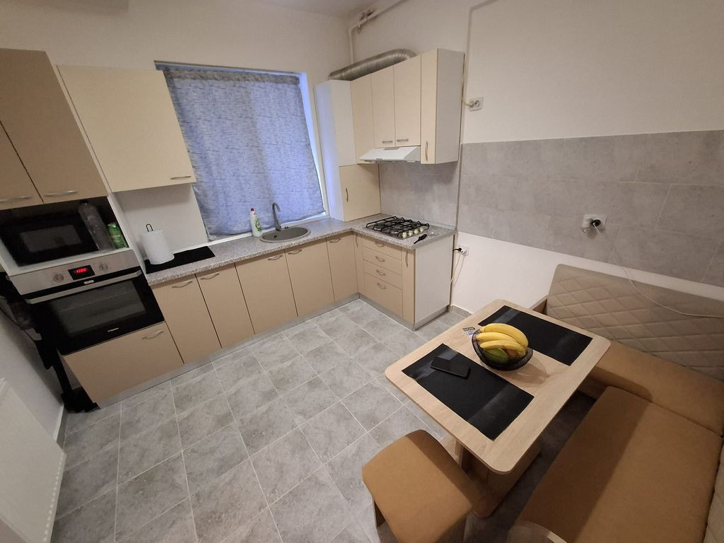 Garsoniera Metalurgiei / Grand Arena / Centrala Proprie