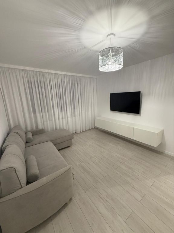 Comision 0 ,Inchiriere garsoniera confort 1 sporit