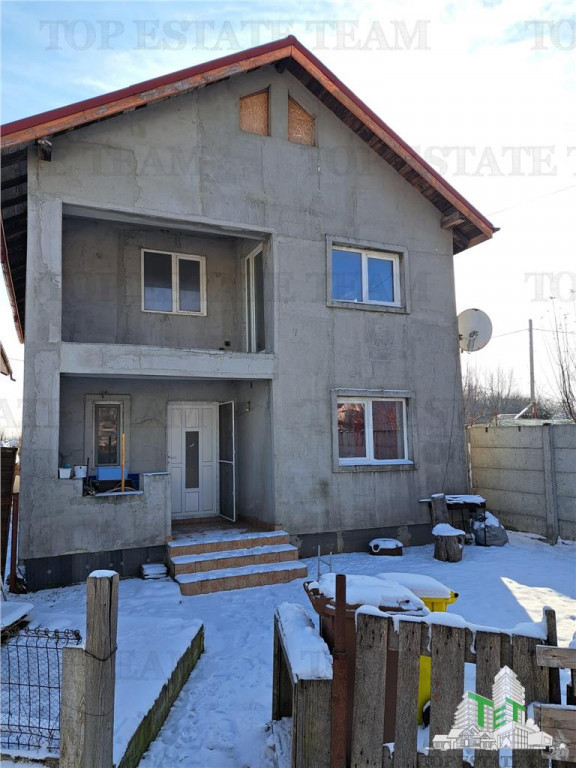 Casa Dragomiresti-Vale – constructie la gri, pret compe...