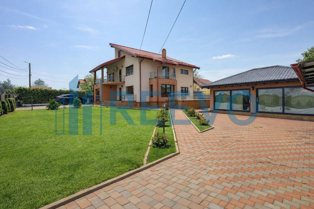 Vand apartament 3 camere - proprietar cartier Fiald Colina Măgurii