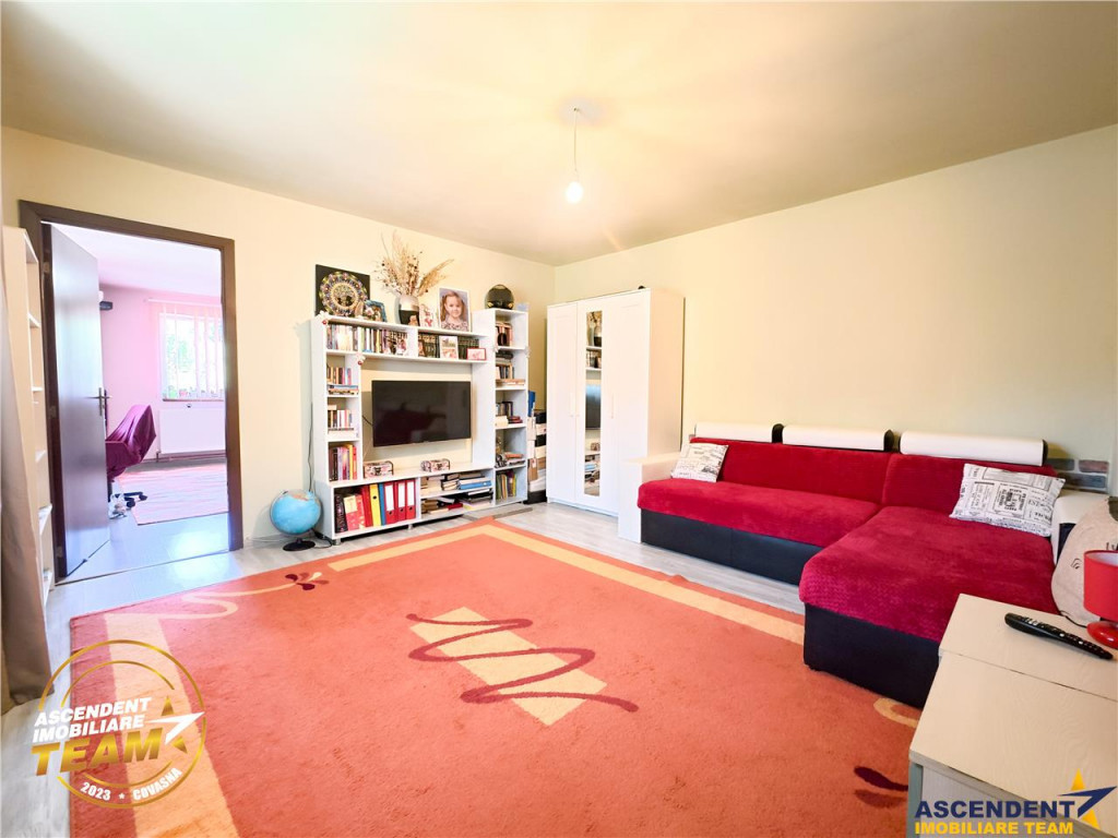 Casa luminoasa de 107 mp, 1.000mp teren, 250 m de izvorul cu