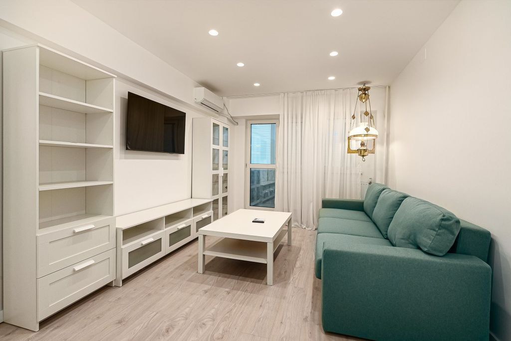 CALEA MOSILOR - Bucur Obor | Chirie 2 Camere Renovat + Me...