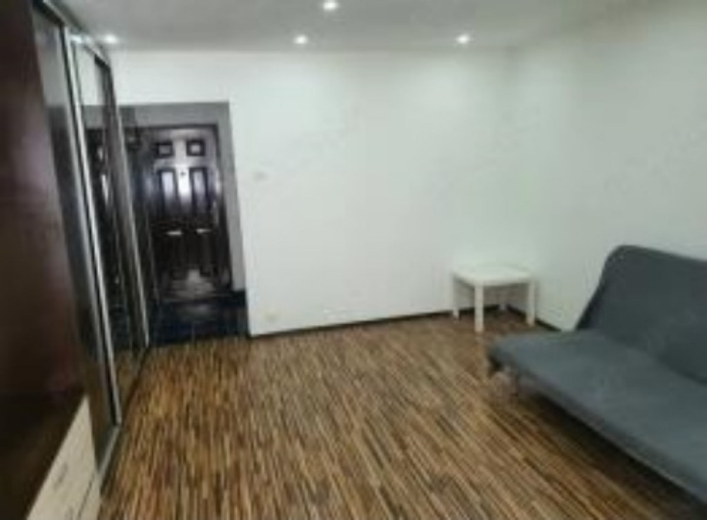 Metrou Costin Georgian,gars,supf.32 mp, mob/util