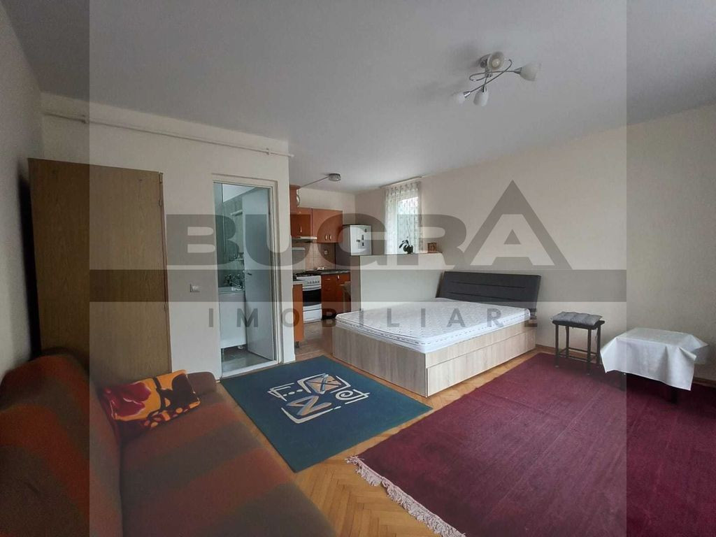 Apartament cu 1 camere, 36mp, zona strazii Alexandru Vlah...