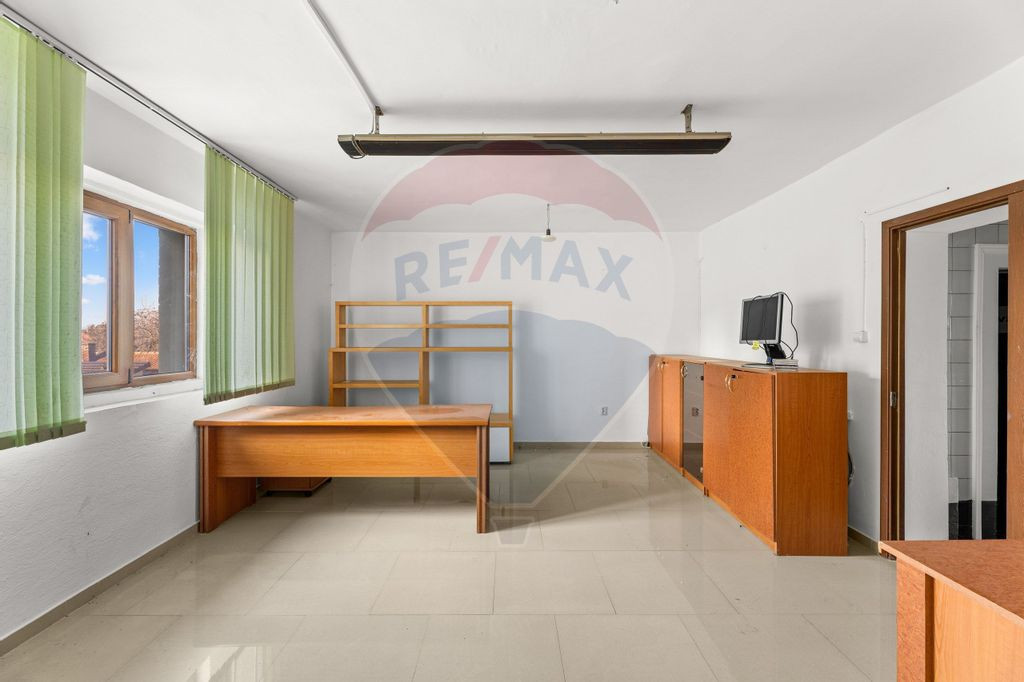 Spațiu birouri de închiriat DESTINAȚII MULTIPLE – zo...