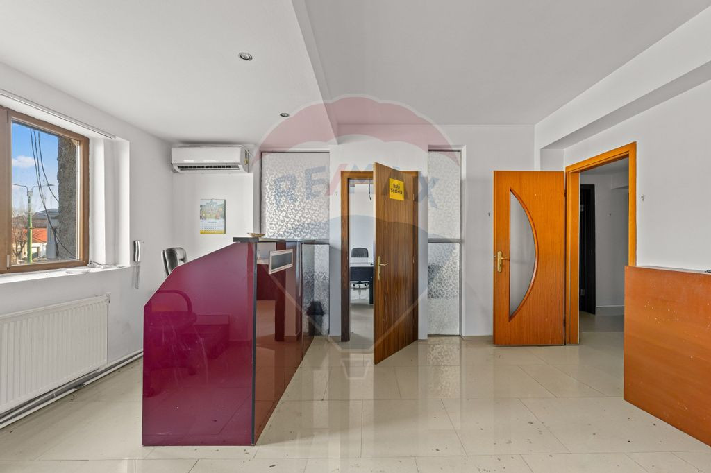 Spațiu birouri de închiriat DESTINAȚII MULTIPLE – zo...