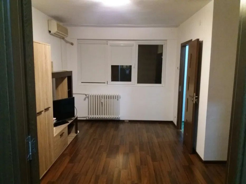 Garsoniera - Sector 3 - Metrou 1 Decembrie la 5 Minute