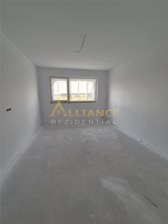 Grand Arena Mall /Ap cu 2 Cam Decomandat