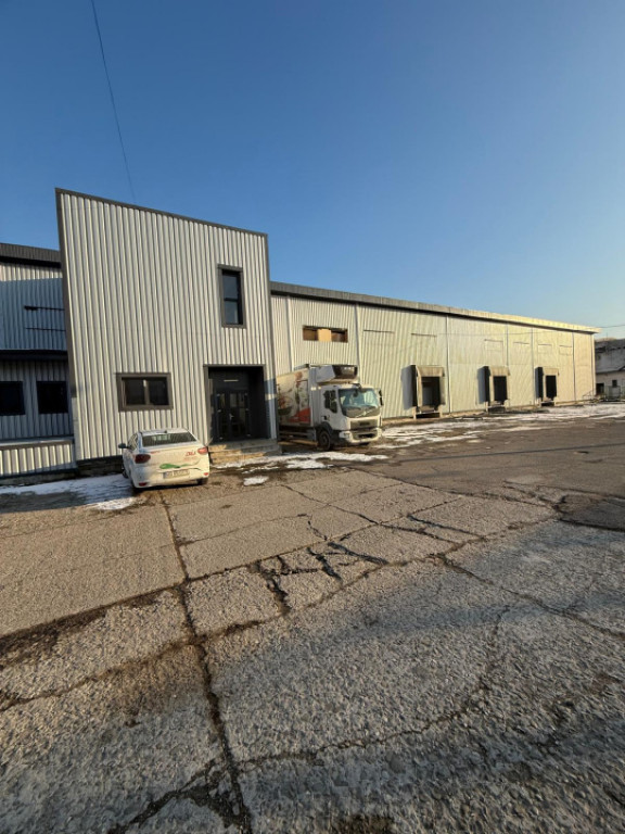 Depozit frigorific de închiriat – 1.040 mp | Temperatură