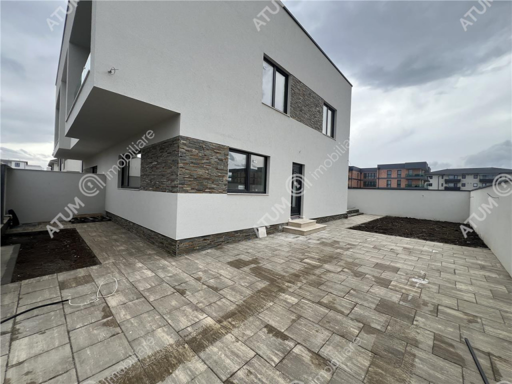 Casa cu 4 camere si teren 250 mp in Selimbar zona Triajului