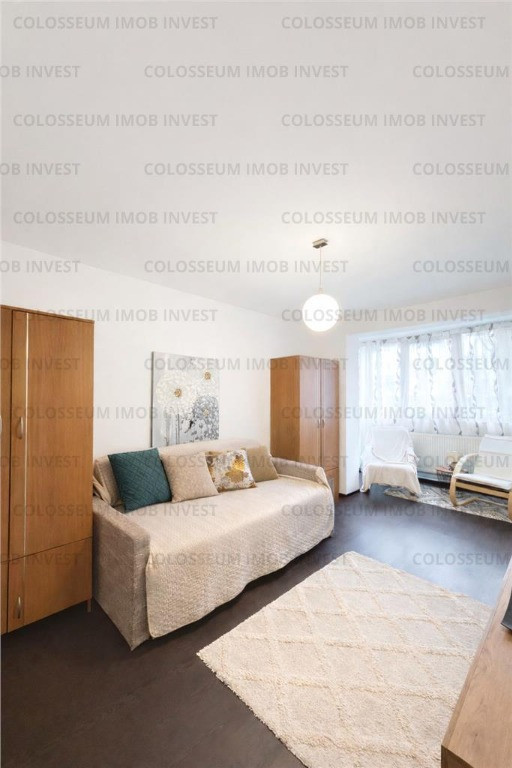 Apartament 2 camere, decomandat - zona Florilor-Branduselor