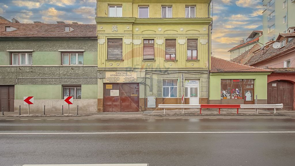 Hala de inchiriat in Codlea de la 100 mp/ideal depozitare...