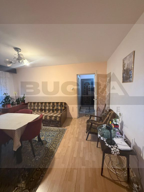 Apartament 3 camere, 50 mp, boxa, zona Aleea Retezat