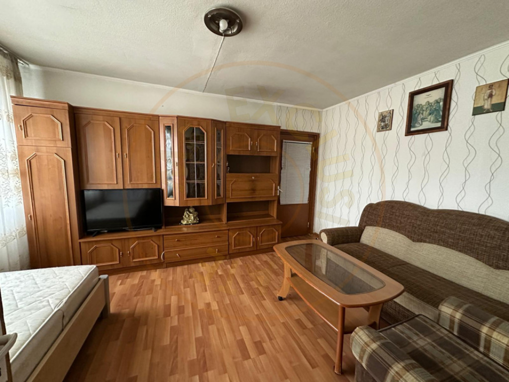 Închiriere apartament 3 camere si parcare, Landmark Towe...