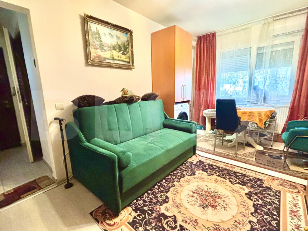 Apartament 2 camere, 34 mp, zona Sagului