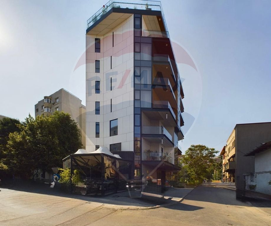 Proprietate speciala Cladire Mixta - Investitie - Agricul...