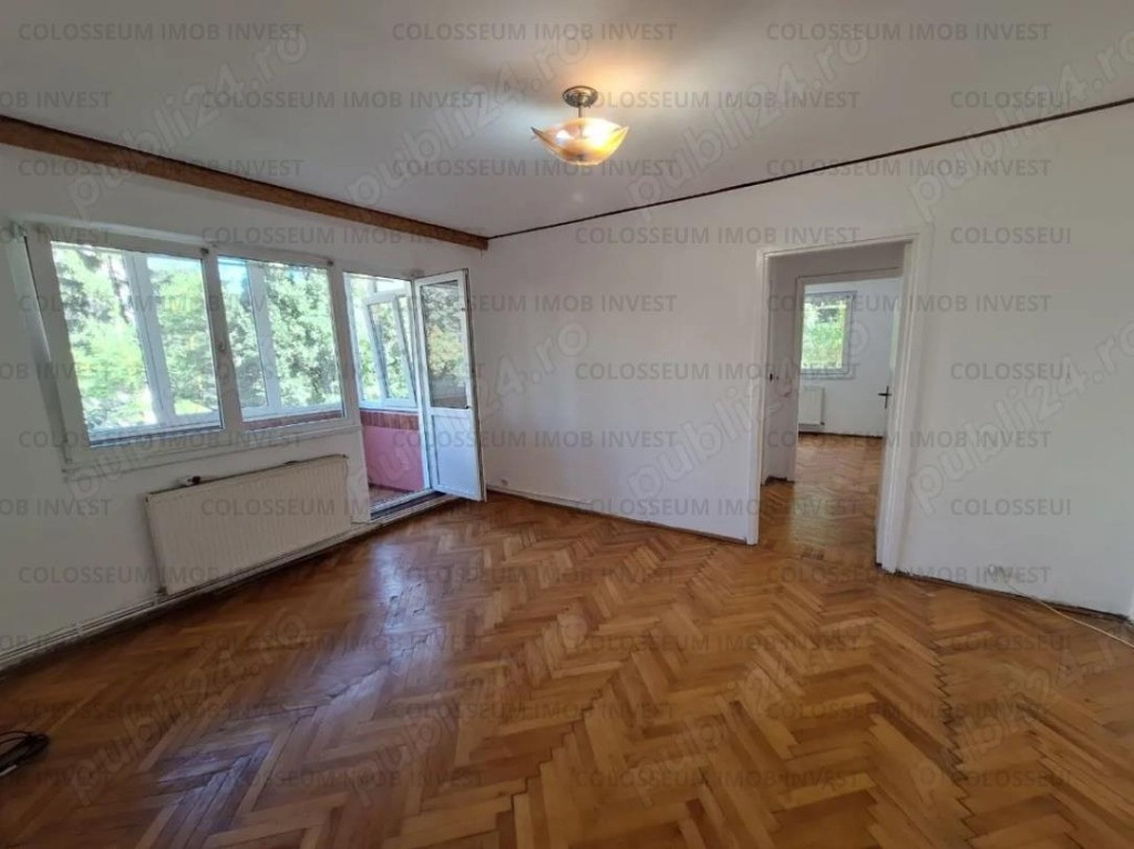 COLPOSSEUM: Garsoniera mobilata Ct Termica balcon beci Bartolomeu