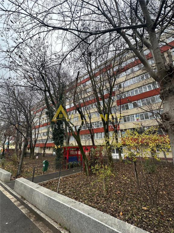 Metrou Berceni-Ap 2 camere Mobilat