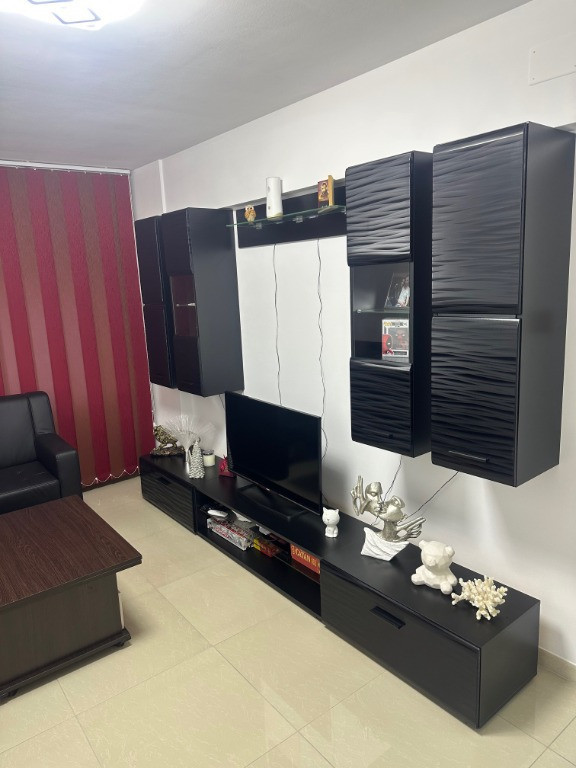 Apartament 3 camere, renovat complet – Mobilat ultramodern – Zona CEC