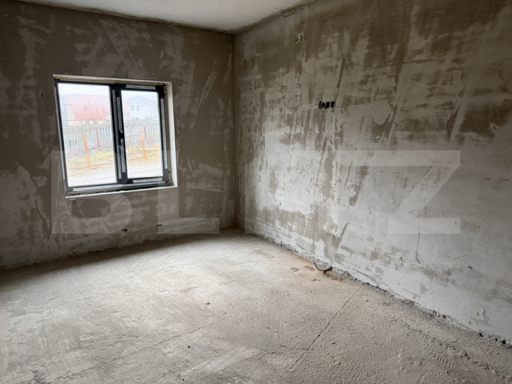 Apartament 3 camere, 77 mp, decomandat in zona Morii