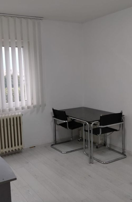 Garsoniera Renovata Zona Bulevardul 1 Decembrie 1918