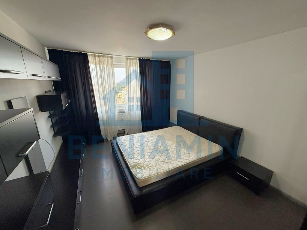 2 camere decomandate vizavi de gara mobilat utilat -teava...