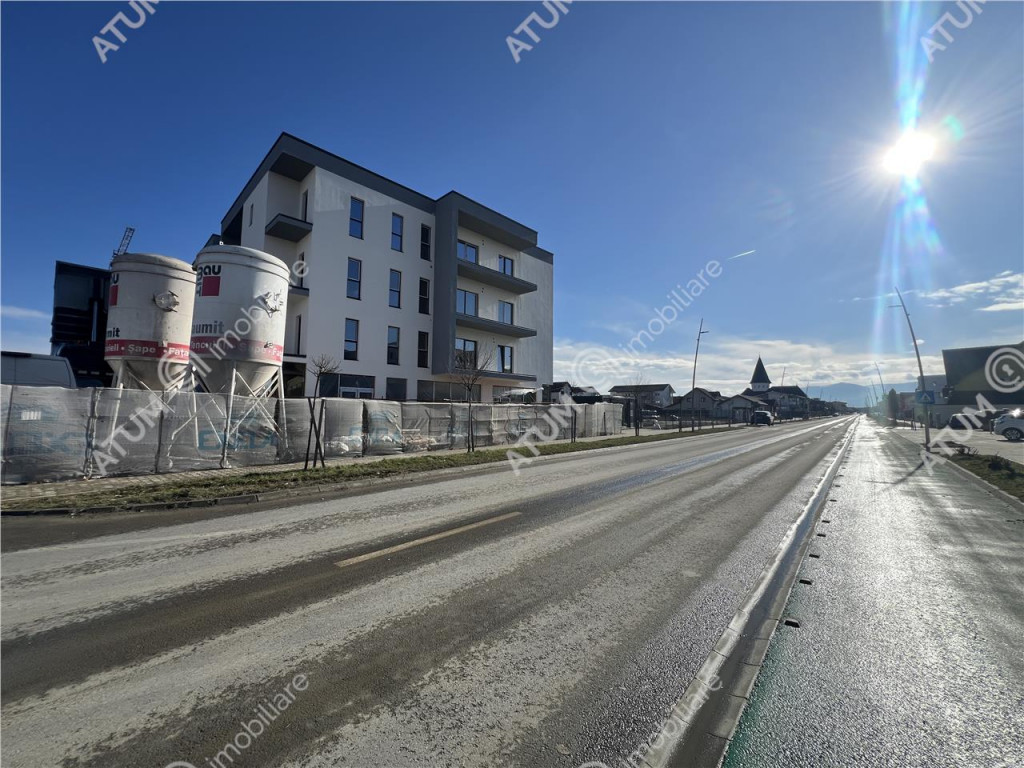 Apartament la cheie cu 3 camere 2 bai si 2 balcoane zona Pic